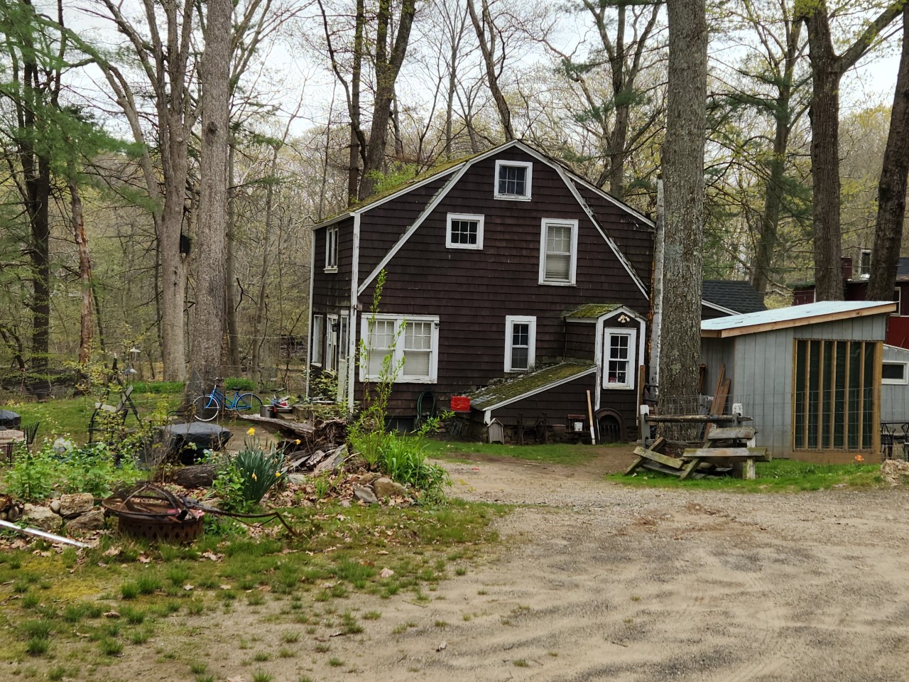 Guilford Condo: 480 Maupas Rd,