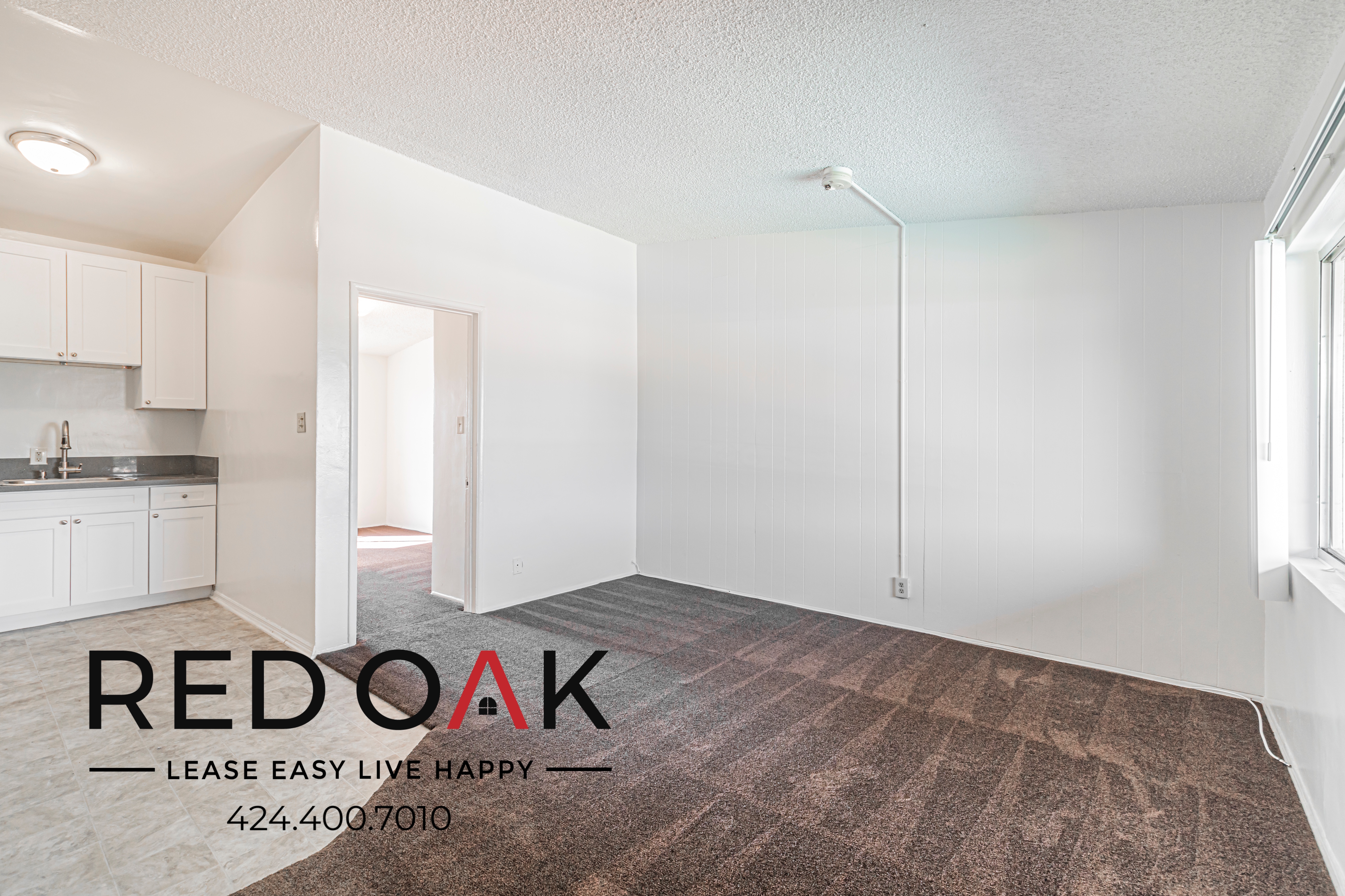 Downey Condo: 11823 Lakewood Blvd