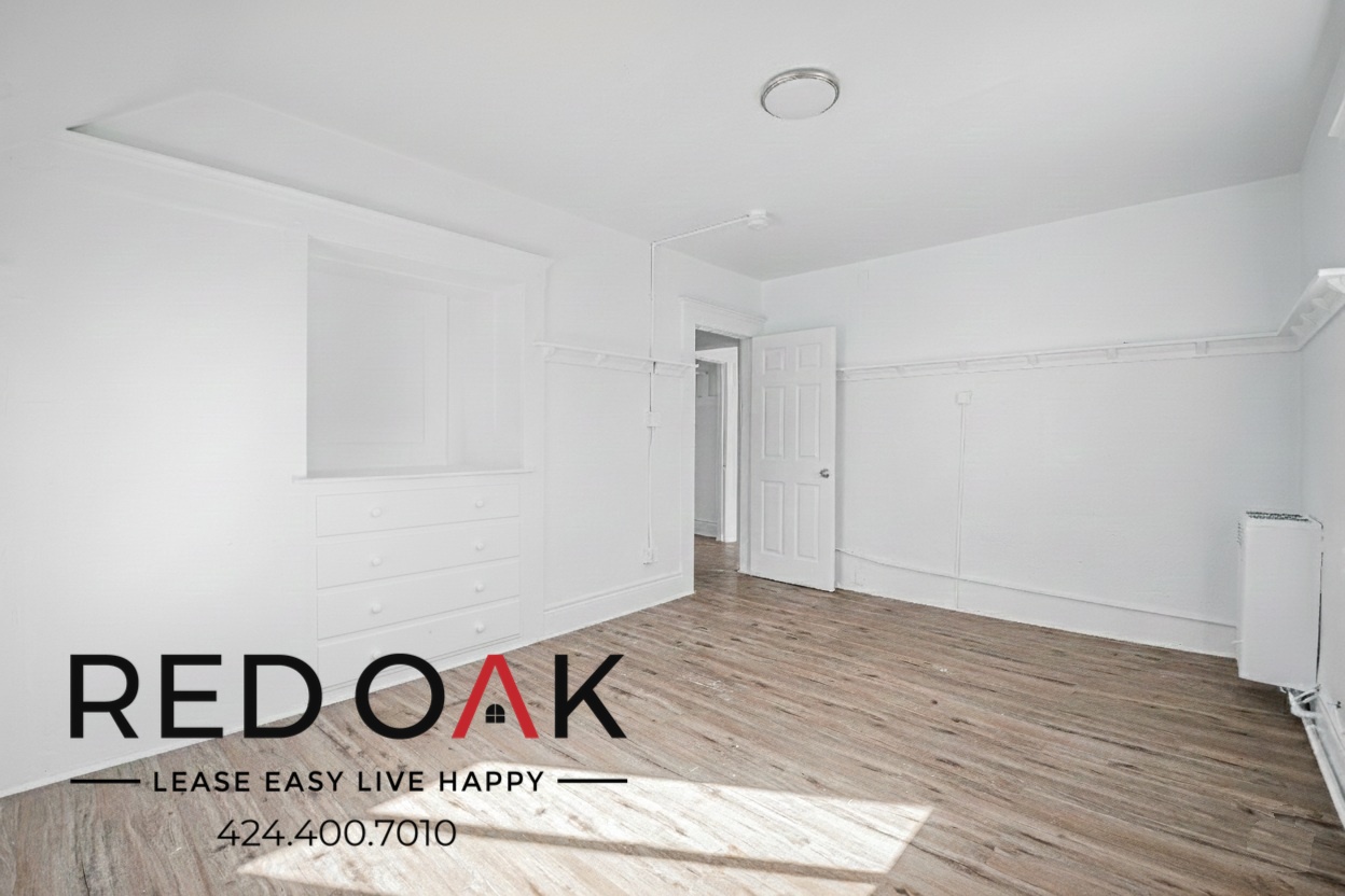 Los Angeles Condo: 615 S Soto St