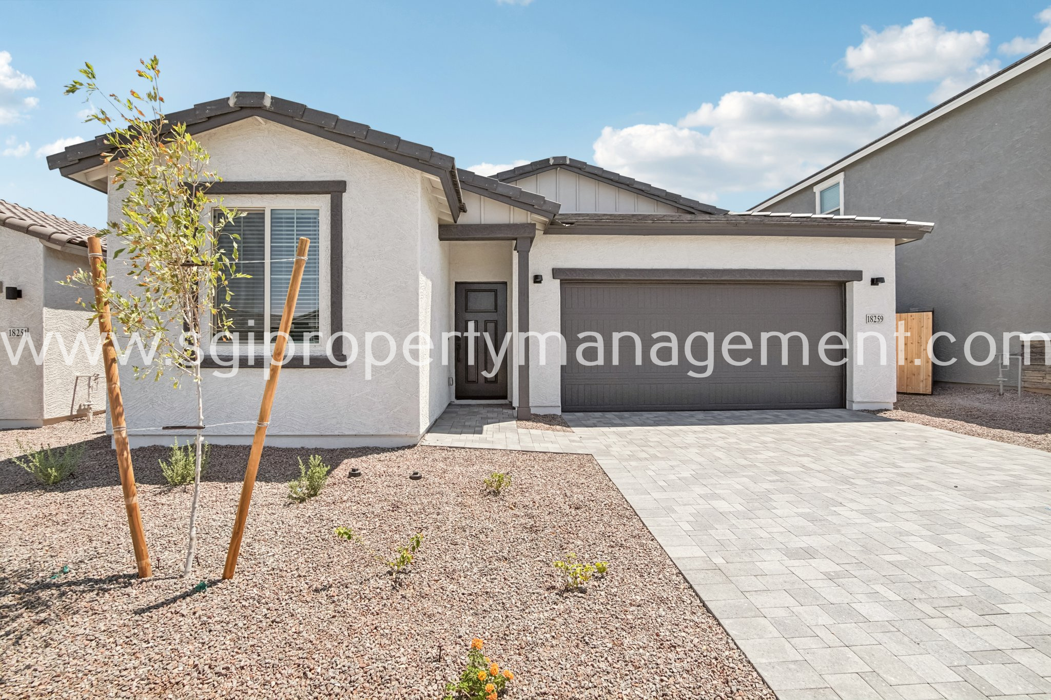 Surprise House: 18259 W La Senda Dr