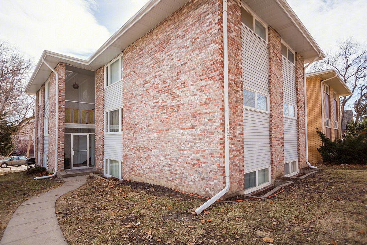 Lincoln Condo: 4629 Stockwell ST