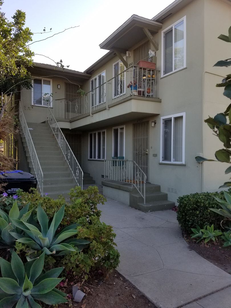 San Diego Condo: 3039 Landis Street