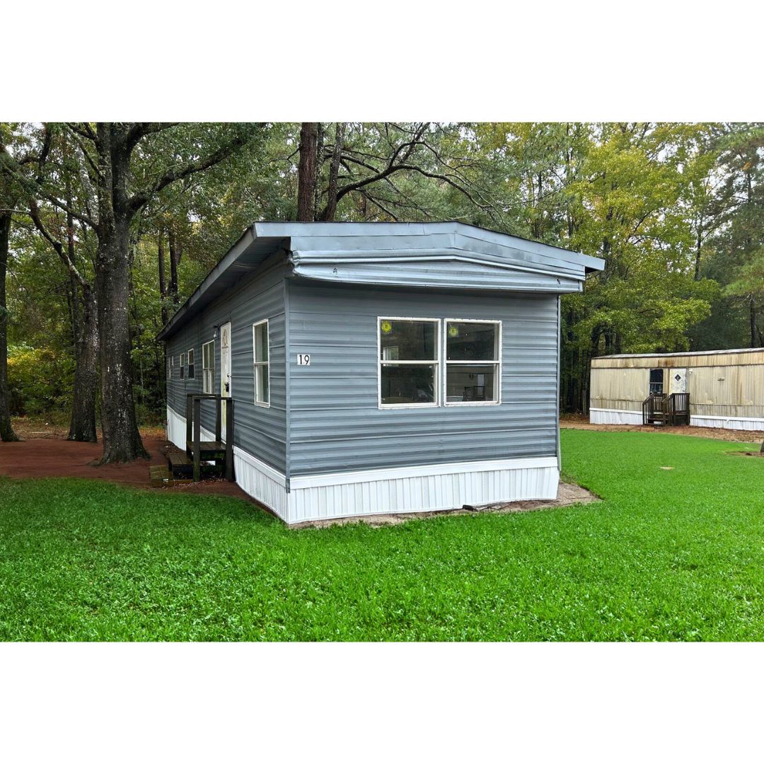 Florence House: 4502 E Old Marion Hwy