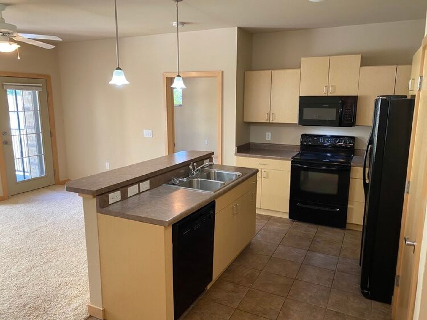 Sun Prairie Apartment: 188 Cannery Pl