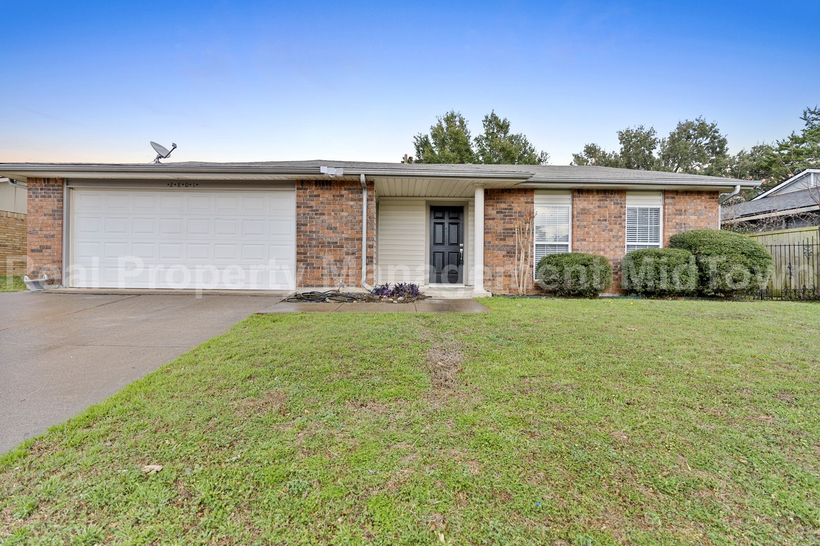Arlington House: 2801 Meadowview Dr,