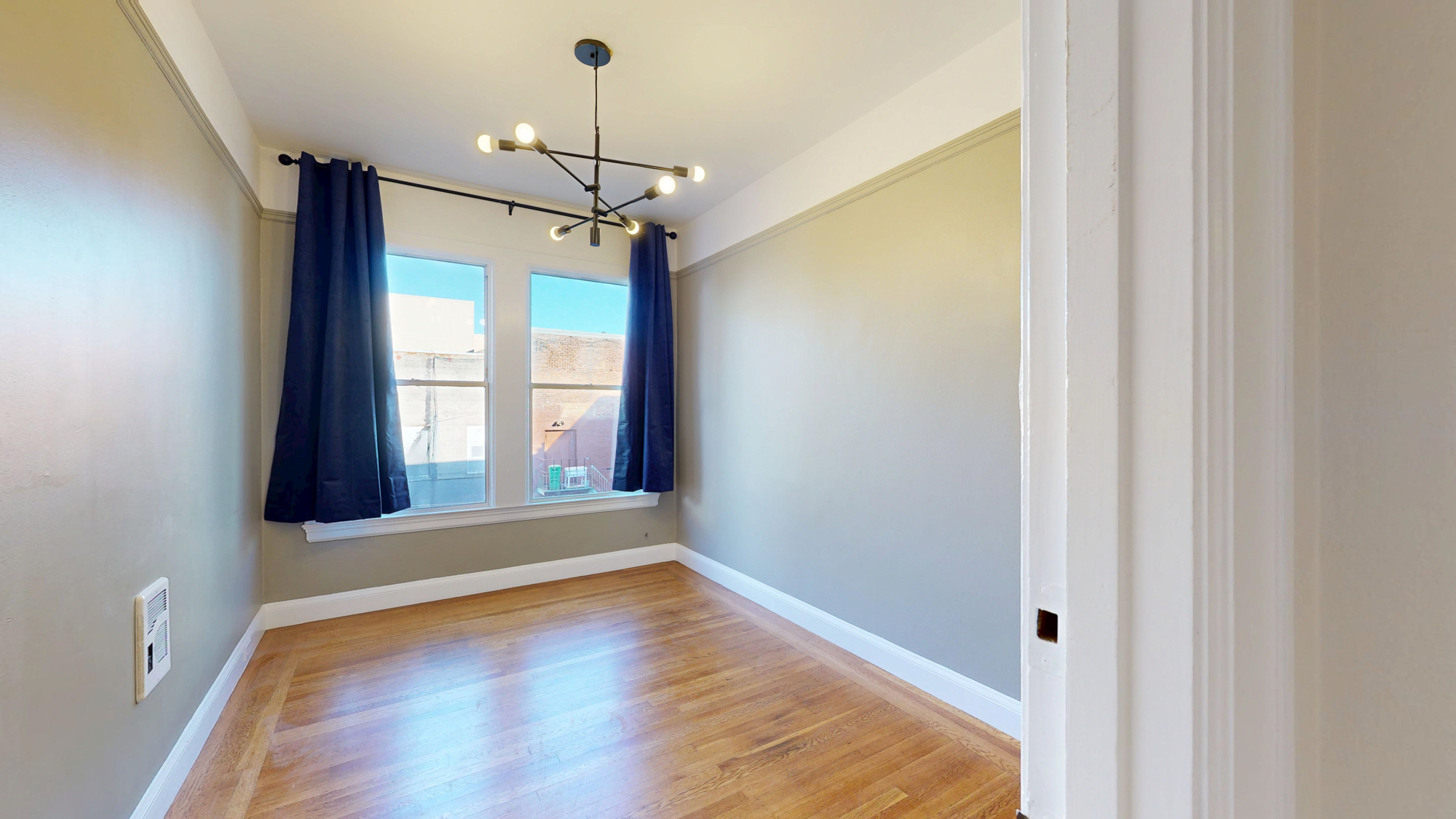 San Francisco Condo: 285 Bartlett St