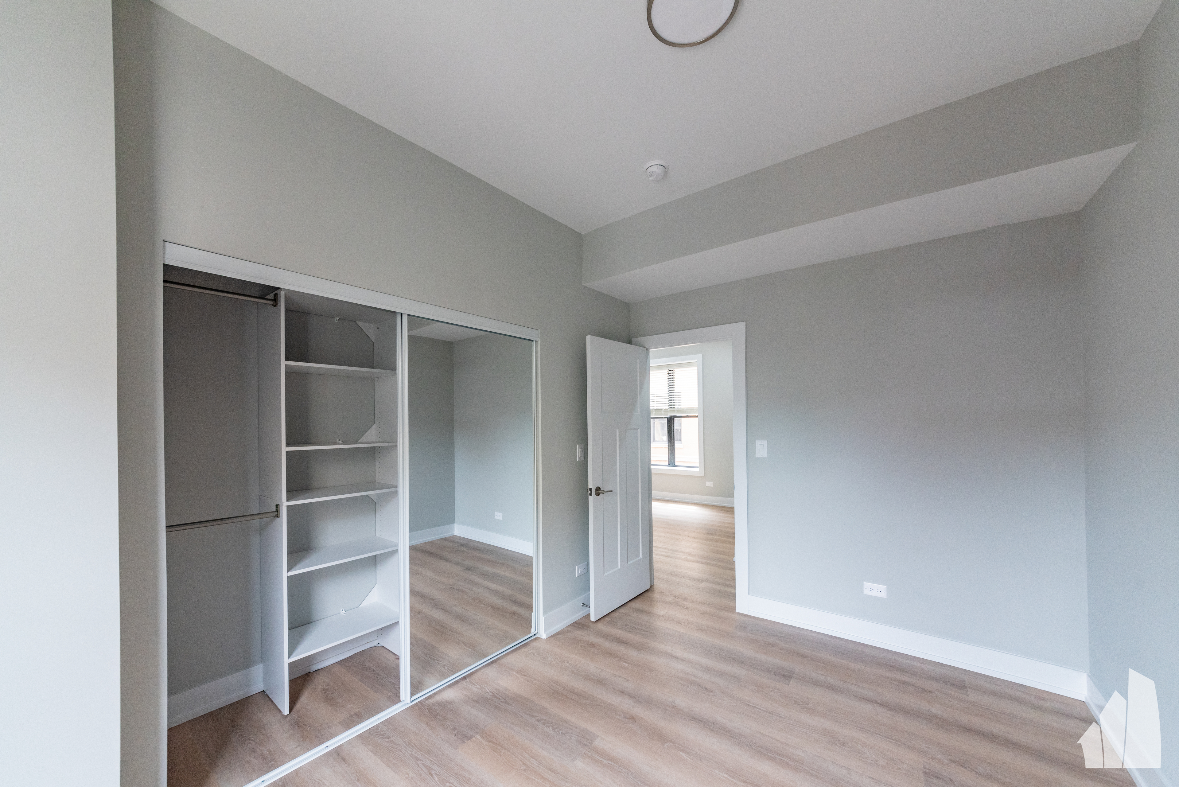 Chicago Condo: 428 West Belden Avenue