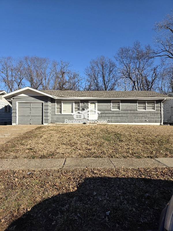 Ferguson House: 104 Fenwick Dr