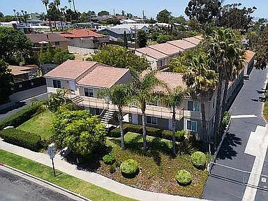 Oceanside Apartment: 2326 Greenbrier Dr