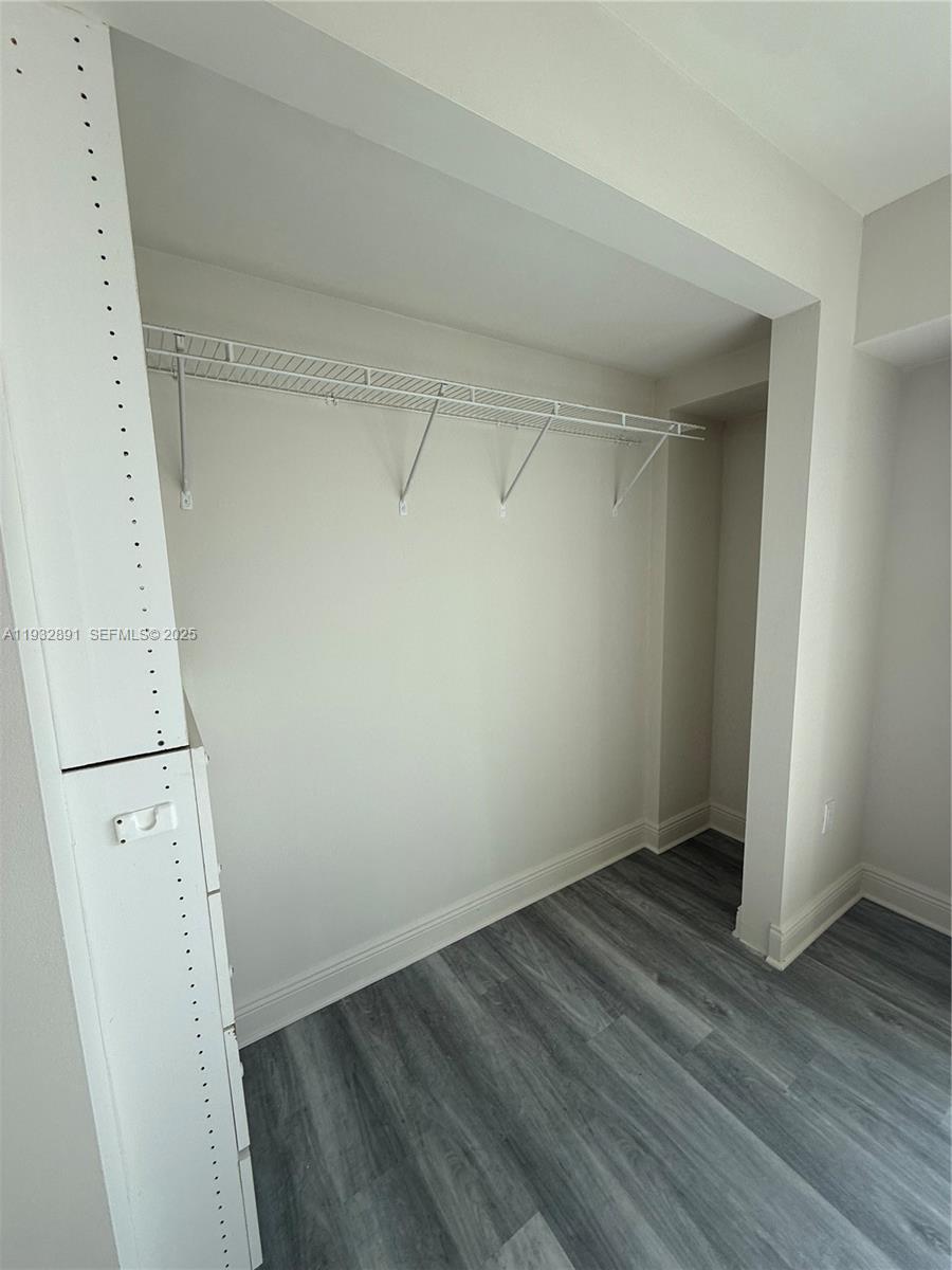 South Miami Condo: 5787 Southwest 72nd Street