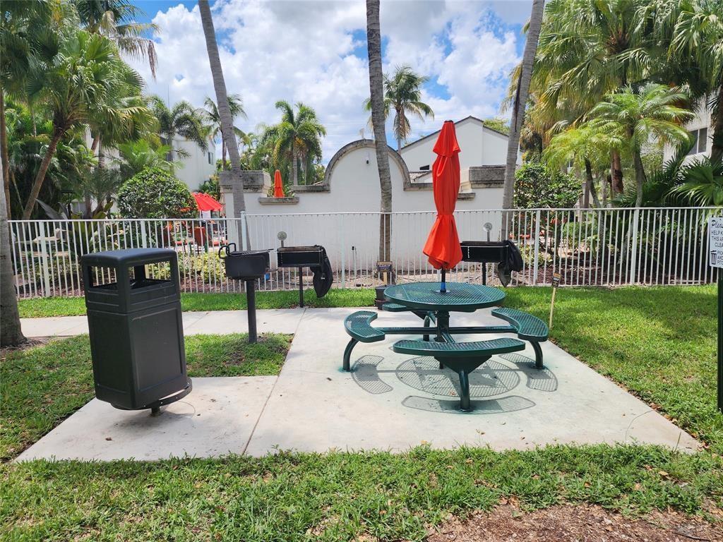 Tamarac Condo: 5672 Rock Island Road