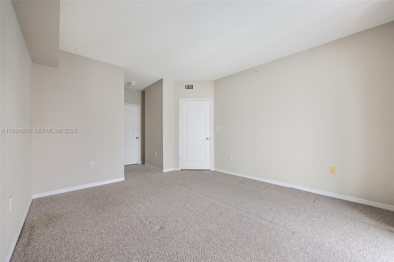 Miami Condo: 5085 Northwest 7th Street
