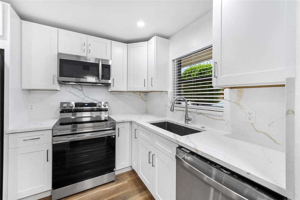 Boca Raton Condo: 21905 Lake Forest Circle