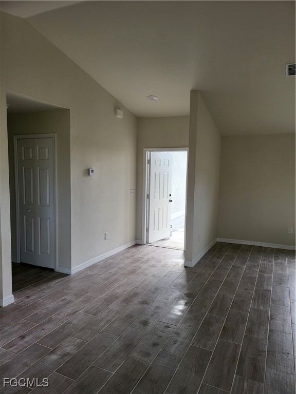 Cape Coral Condo: 1221 Northeast 10th Lane