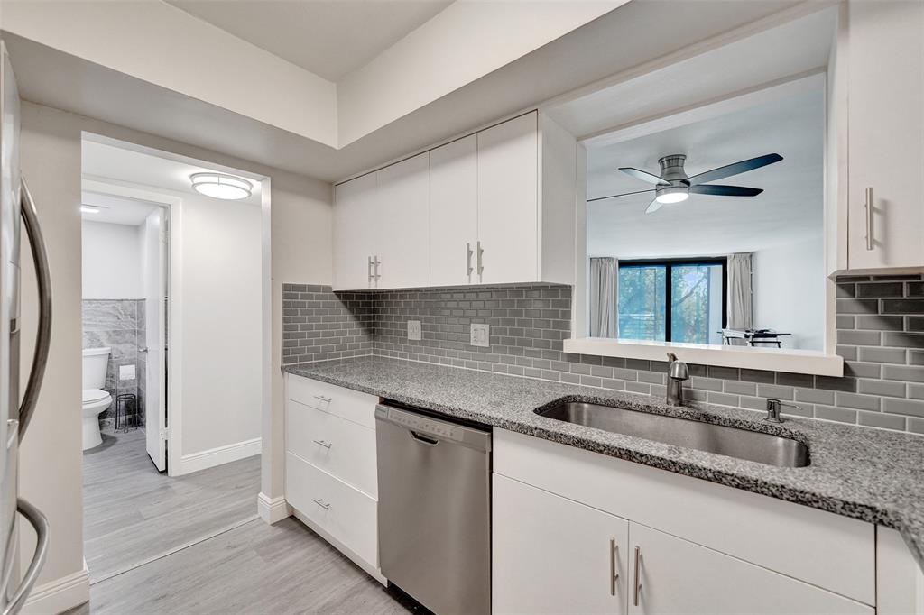 Hollywood Condo: 3800 North Hills Drive