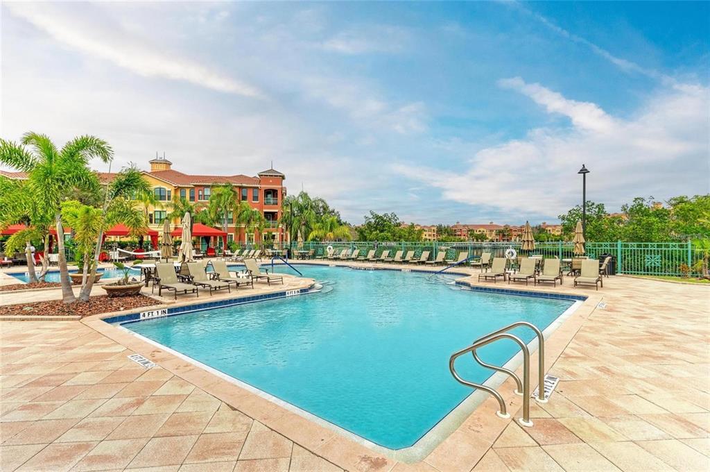 Clearwater Condo: 2738 Via Tivoli