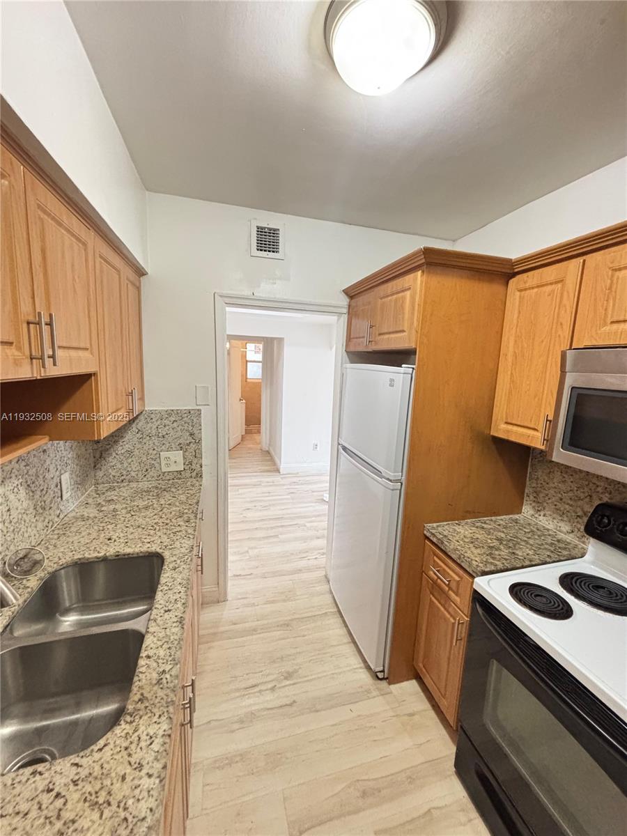Miami Condo: 3031 Northwest 15th Street