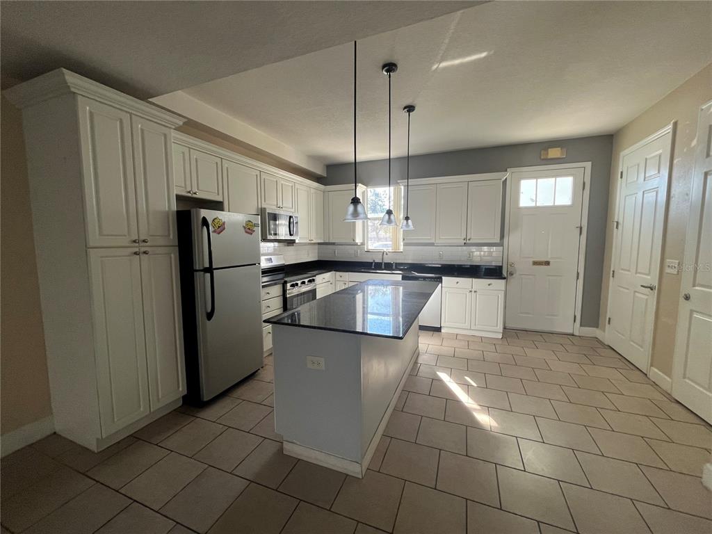 Kissimmee Condo: 2013 Grand Oak Drive