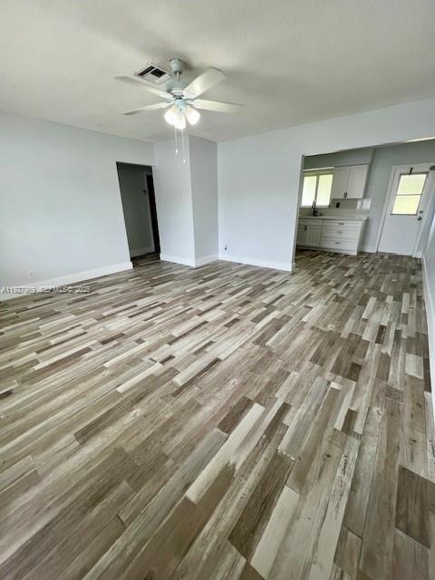 Hollywood Condo: 2325 Taft Street