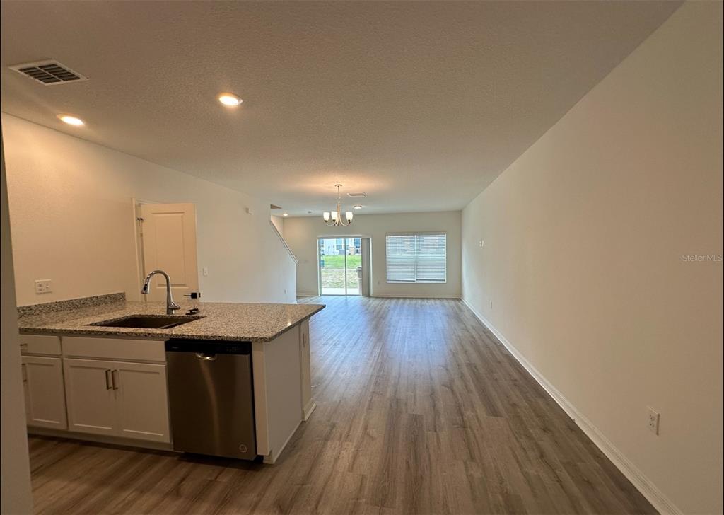 Davenport Condo: 662 Stoney Point Circle