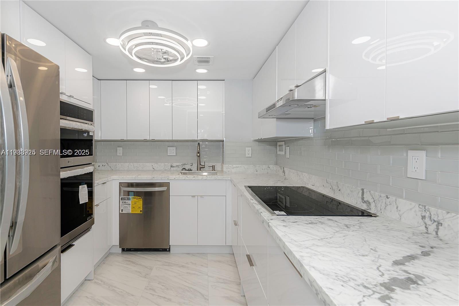 Hallandale Beach Condo: 3180 South Ocean Drive