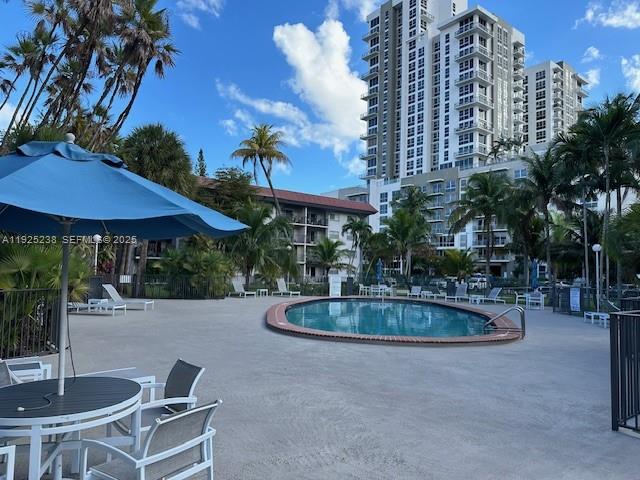 Miami Condo: 8101 Southwest 72nd Avenue
