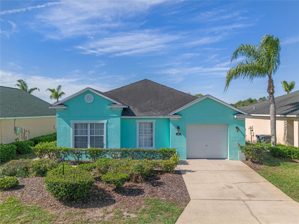 Davenport Condo: 233 Reserve Drive