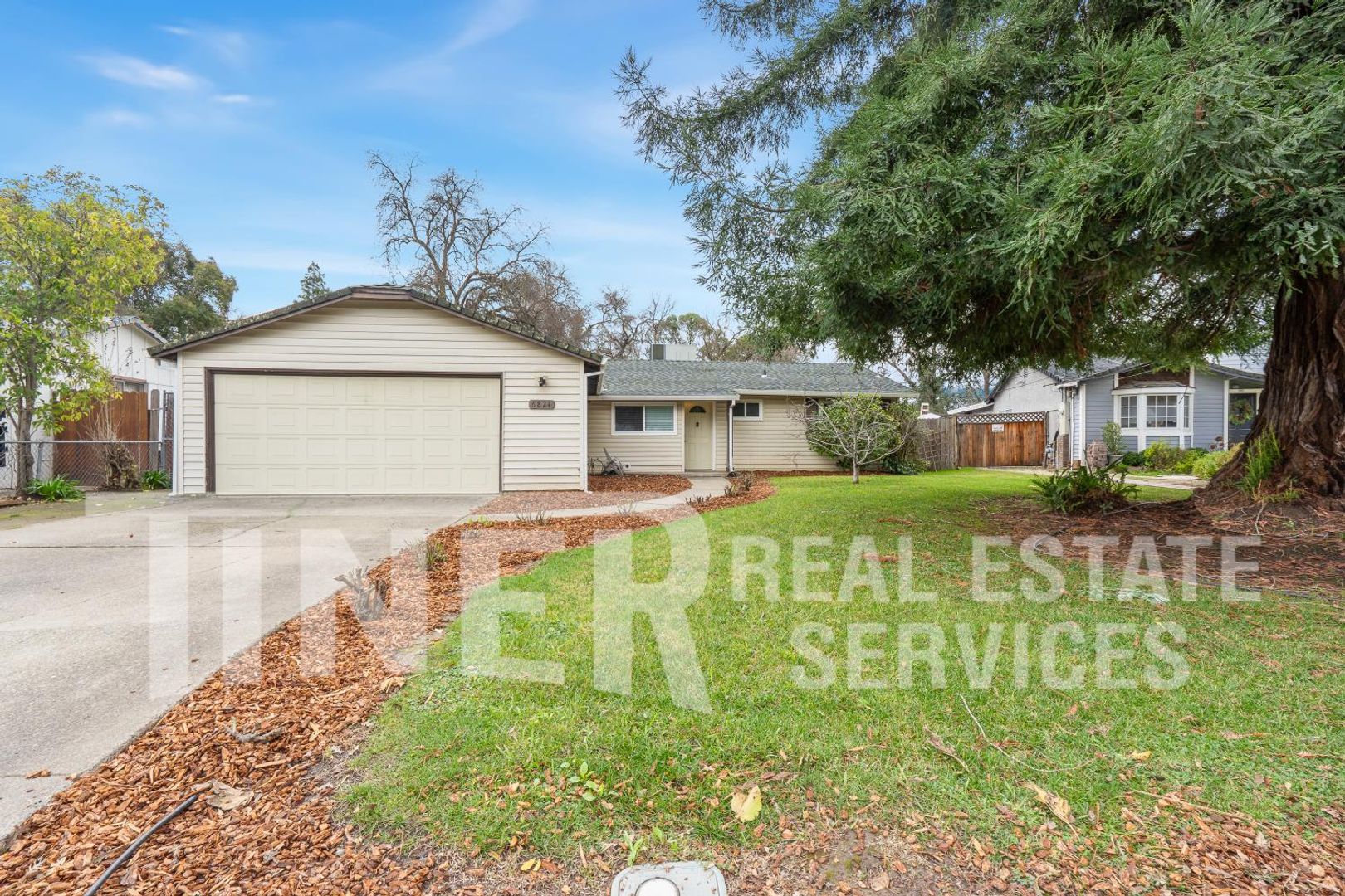 Fair Oaks House: 6824 Linda Sue Way