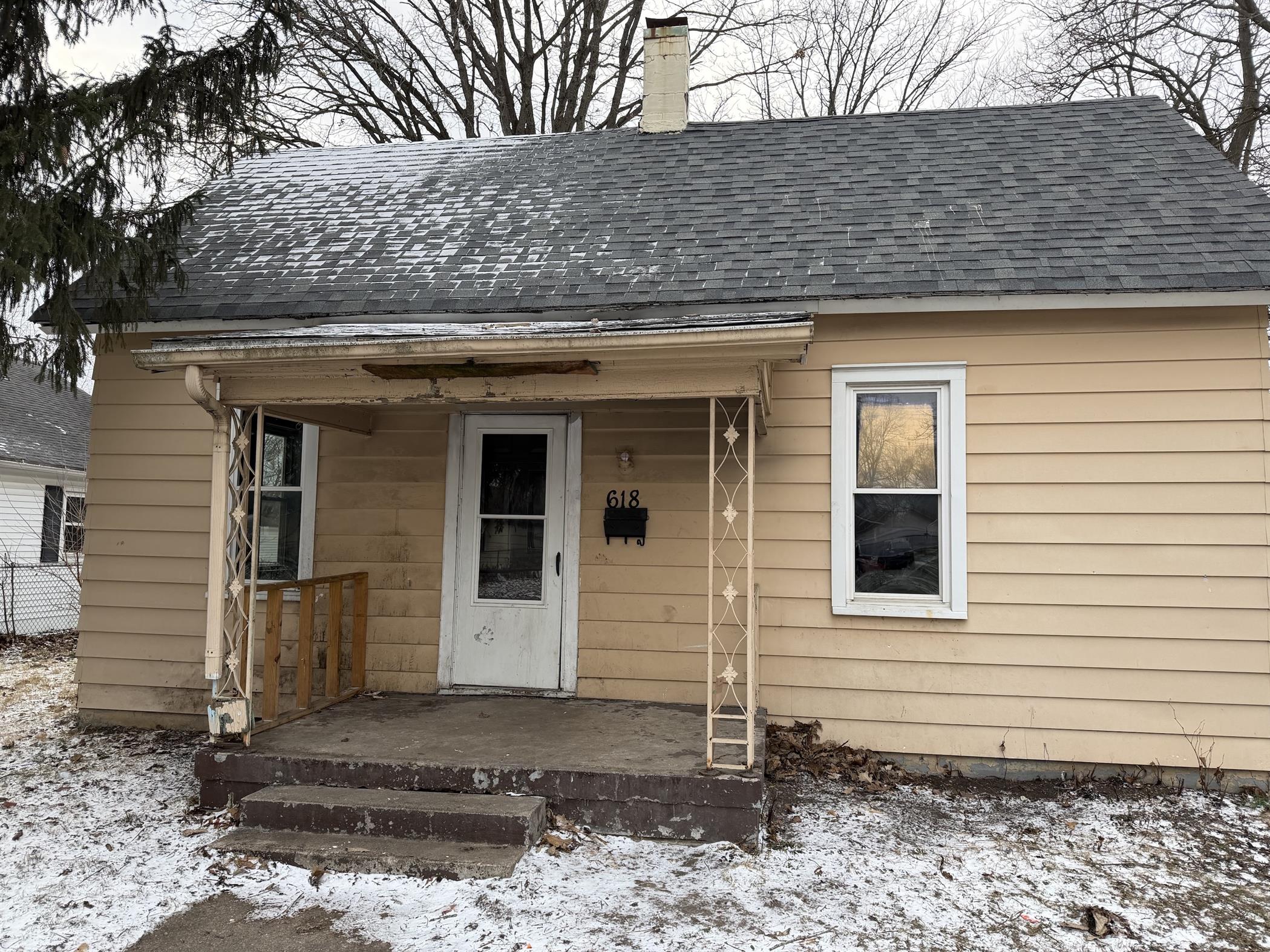 Danville House: 618 Porter