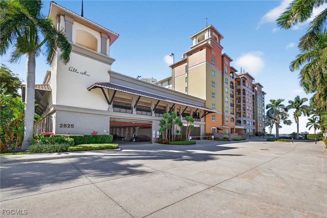 Fort Myers Condo: 2825 Palm Beach Boulevard