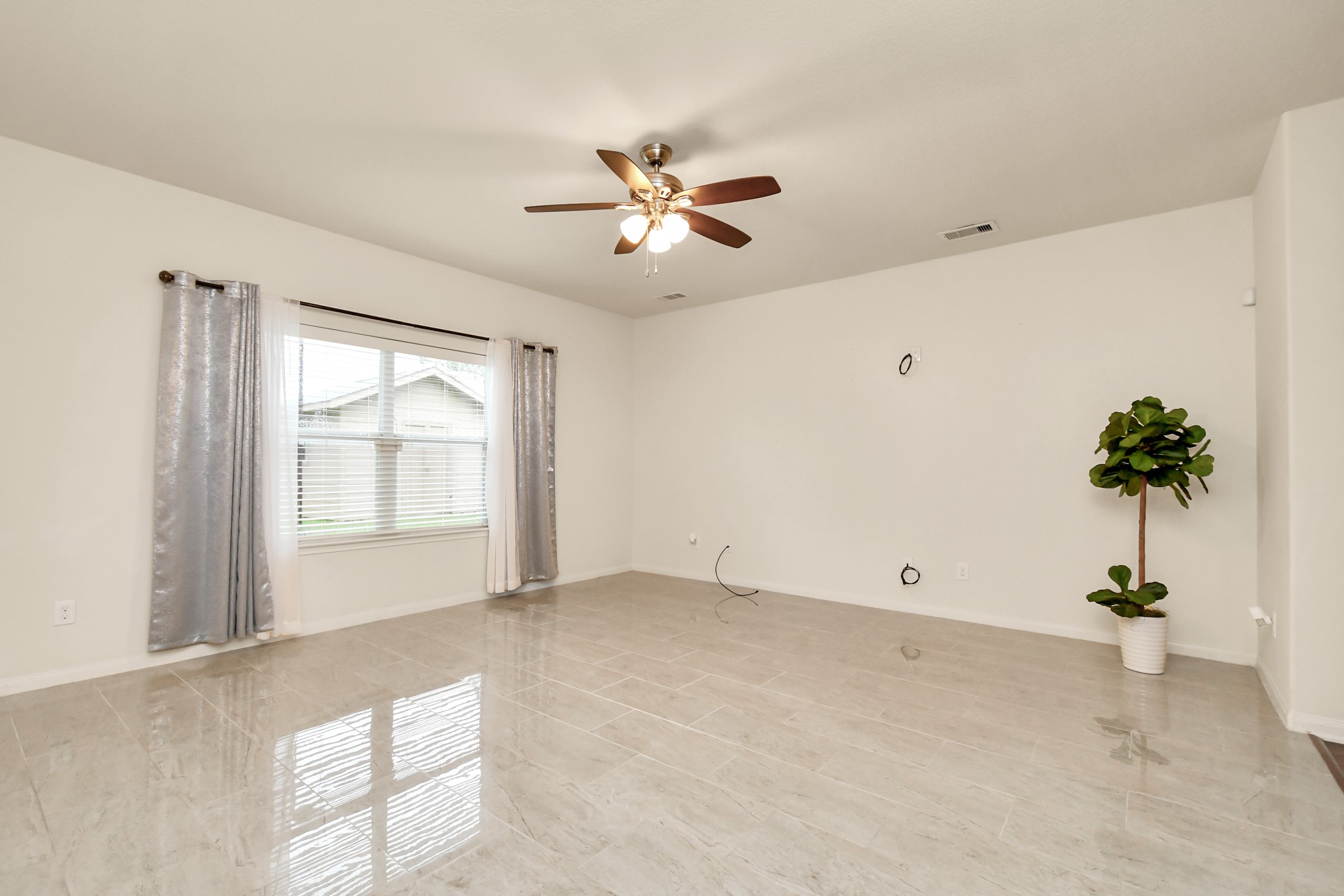 La Marque Condo: 829 Indigo Springs Lane