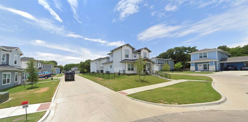 Denton Condo: 1904 Sena Street