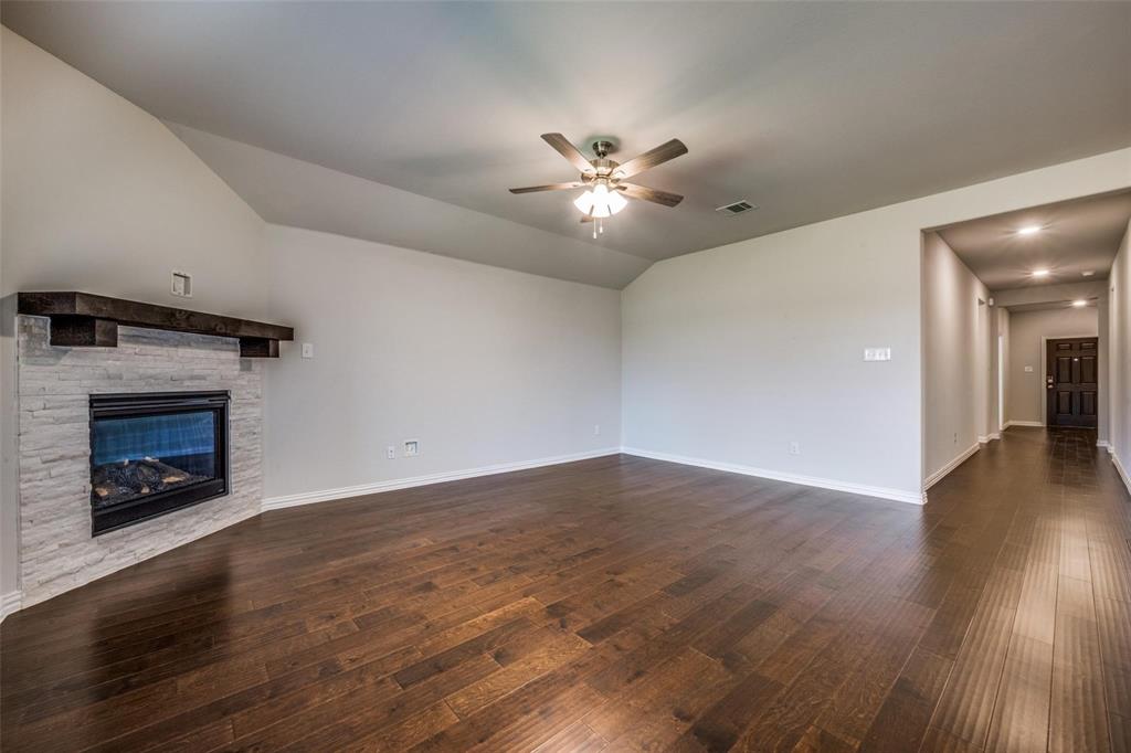 Denton Condo: 5113 Unity Drive