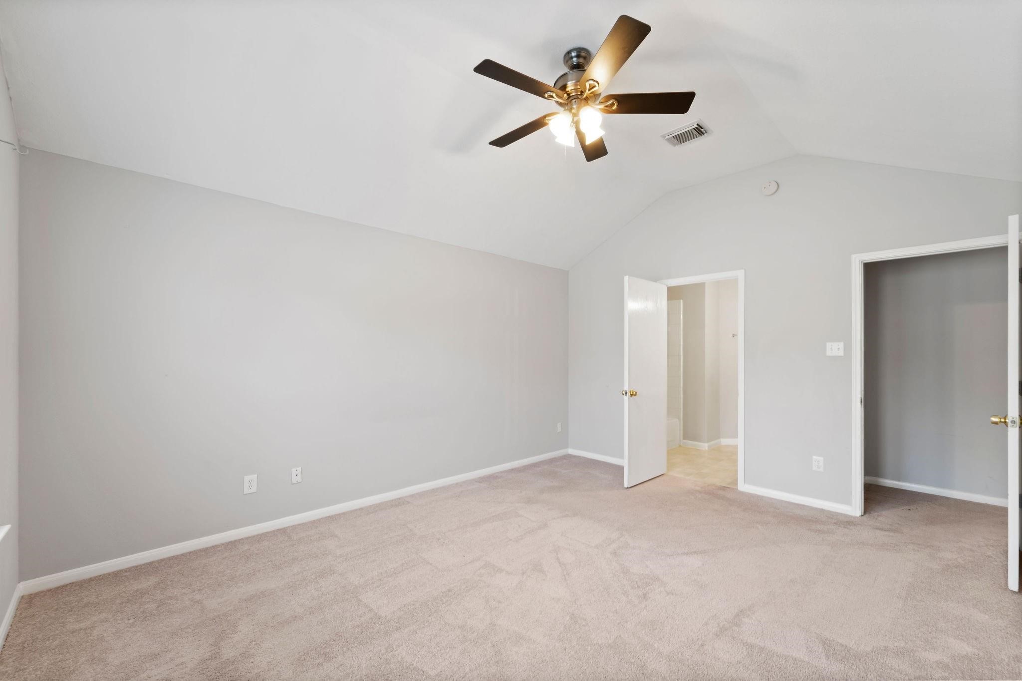 Spring Condo: 2530 Fox River Lane