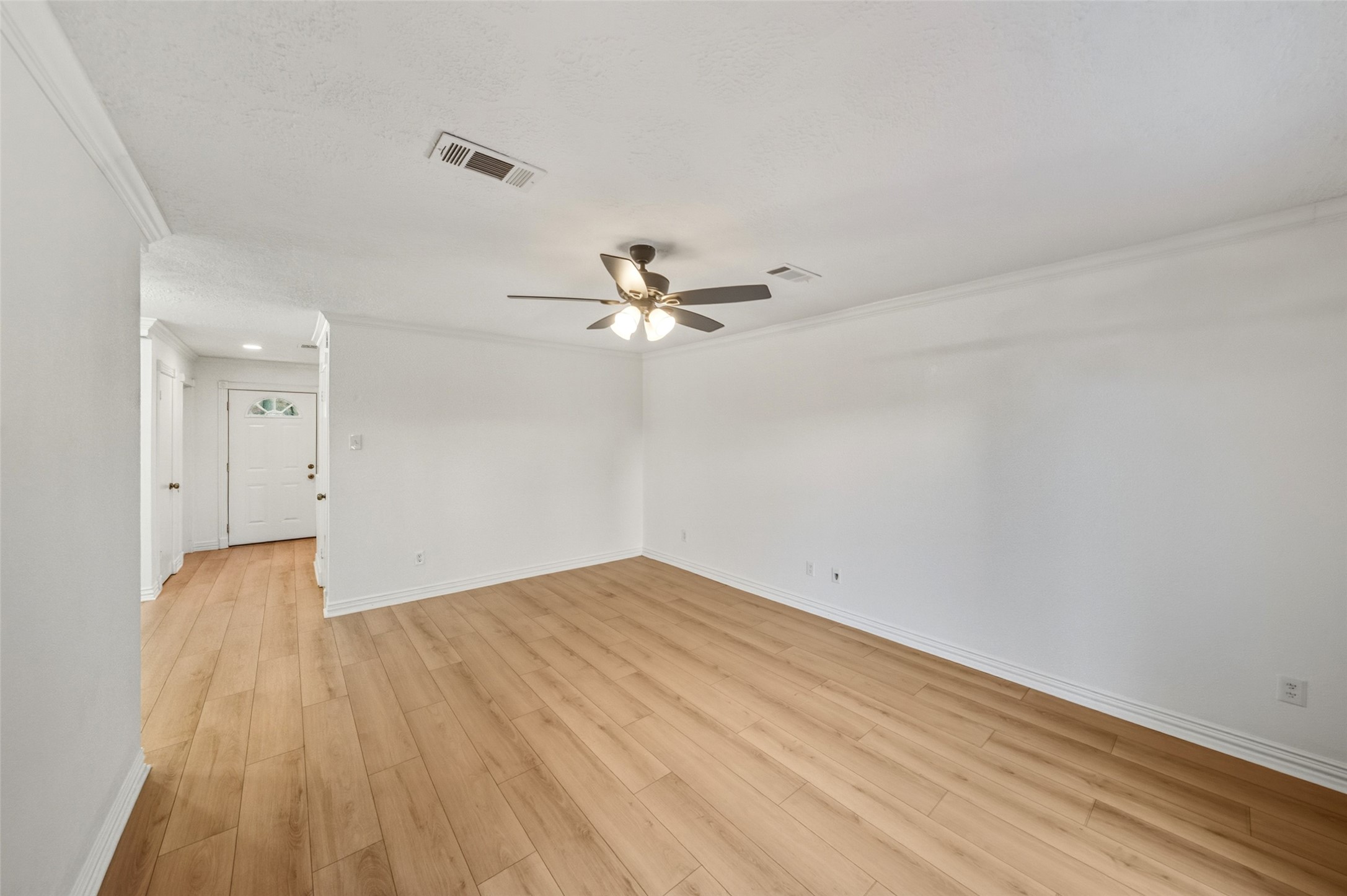 Humble Condo: 205 Granberry Street