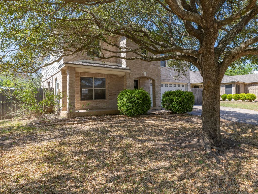 Pflugerville Condo: 805 Betterman Drive
