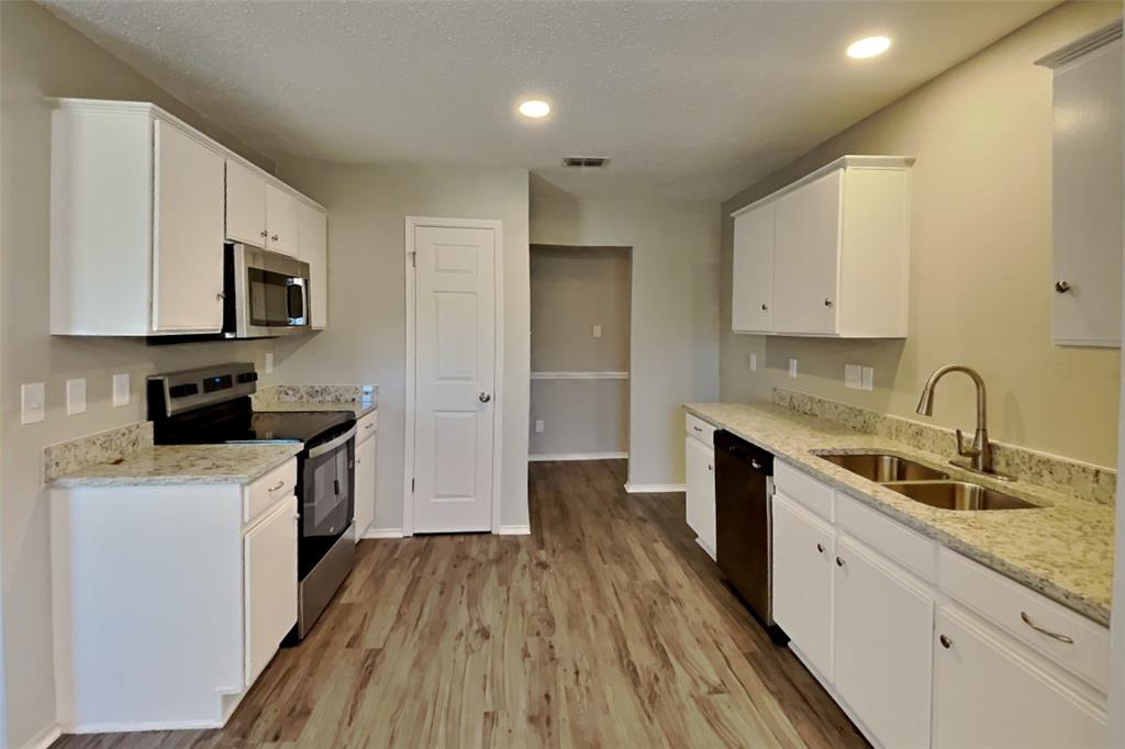 Saginaw Condo: 516 Bailey Street