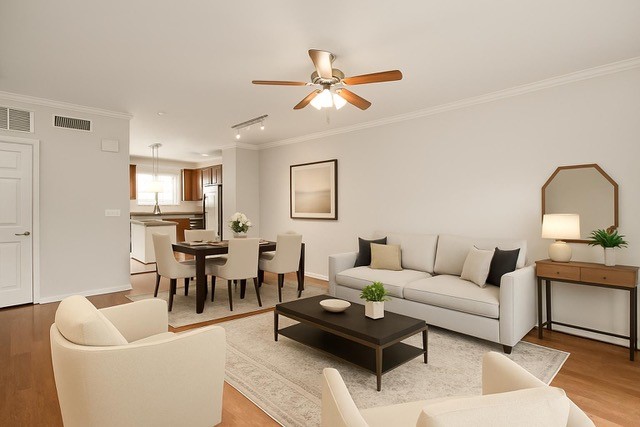 Houston Condo: 9200 Westheimer Road