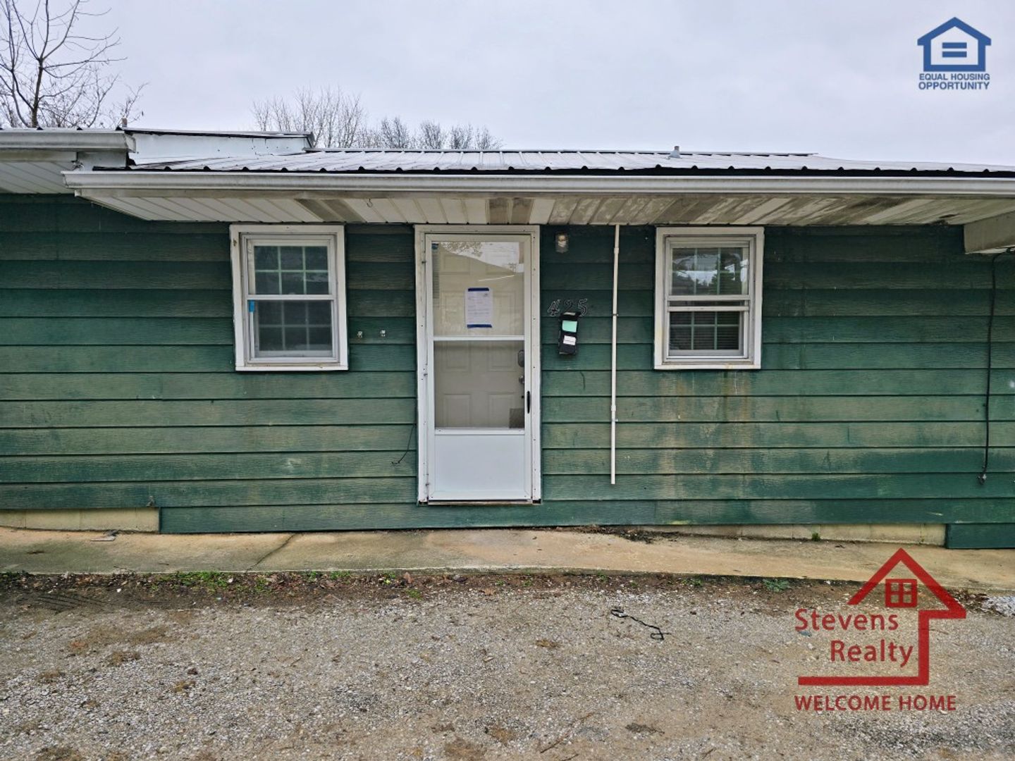 Cookeville House: 425 S Cedar Ave