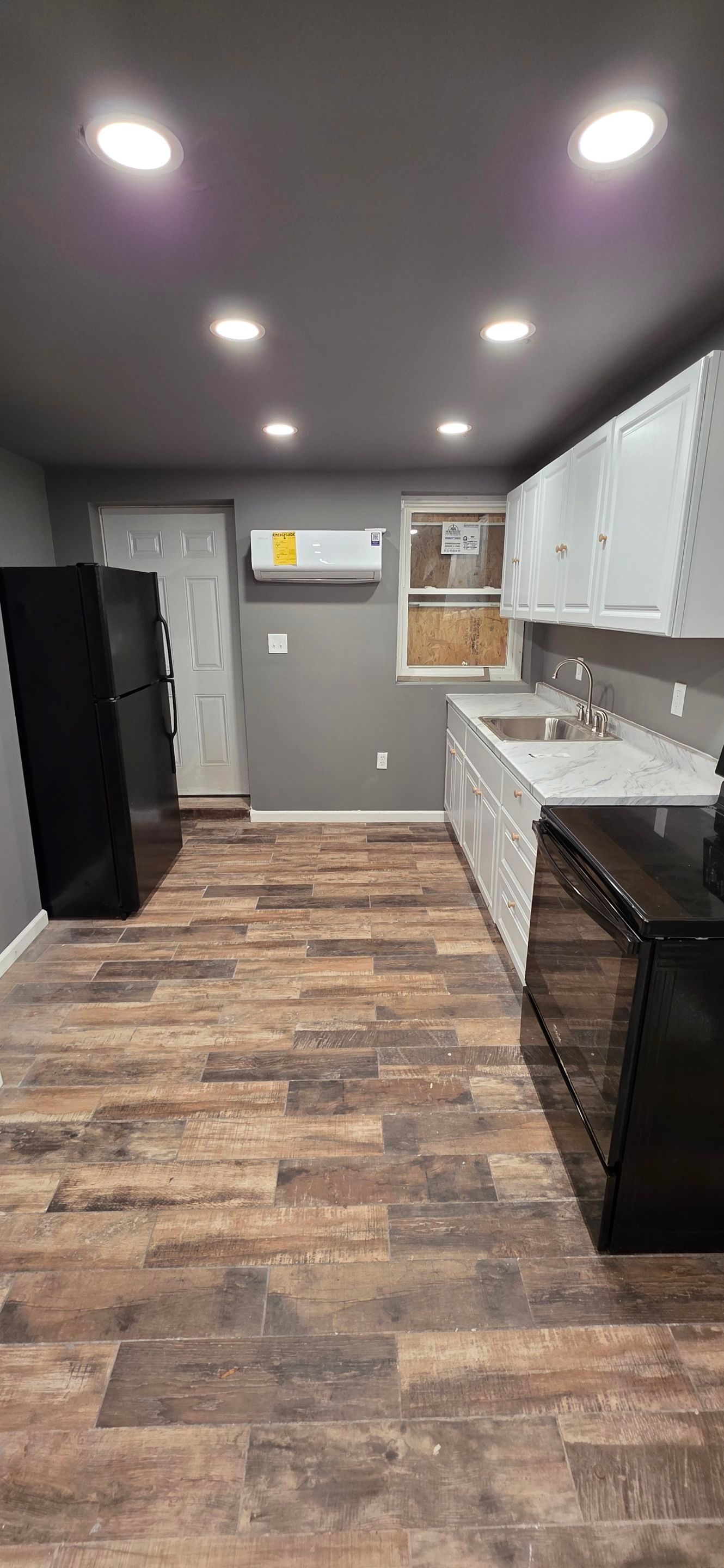 Baltimore Townhome: 120 S Carlton St