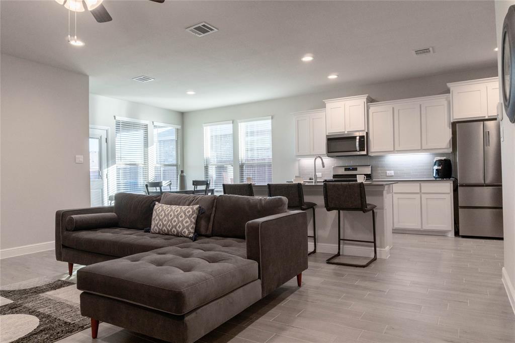 Fort Worth Condo: 11512 Harp Lane