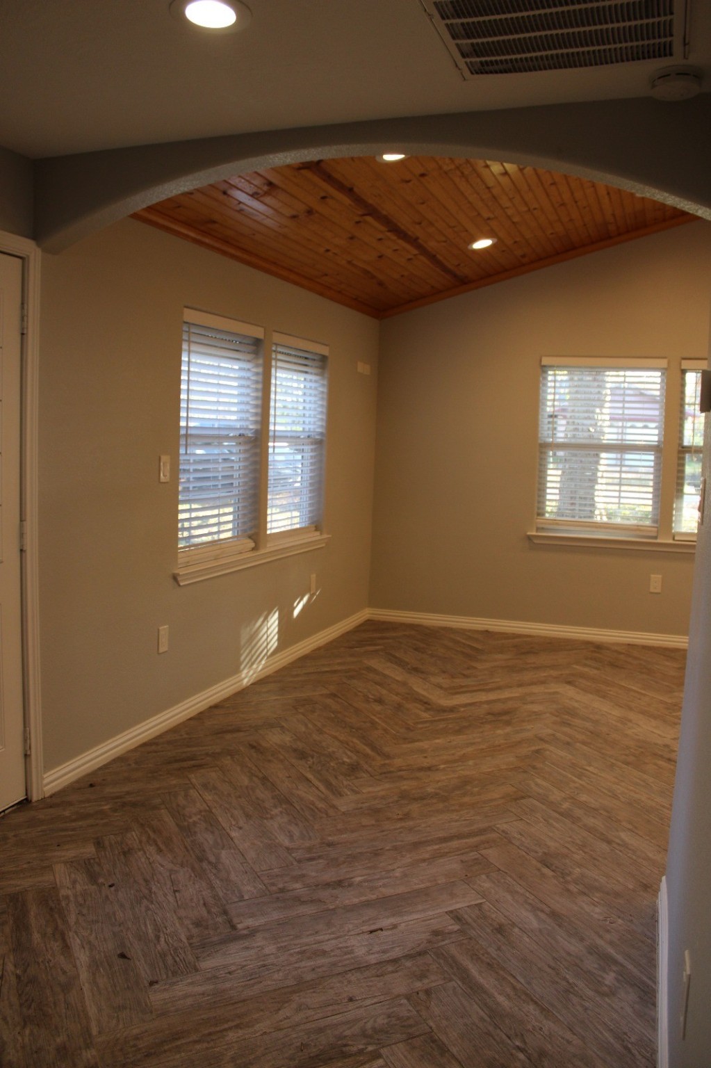 Houston Condo: 8201 Tareyton Lane