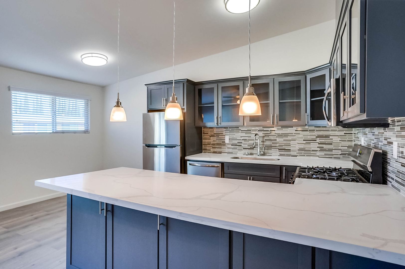 Los Angeles Condo: 3530 W Adams Blvd