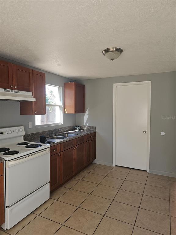 Pinellas Park Condo: 6833 81st Avenue
