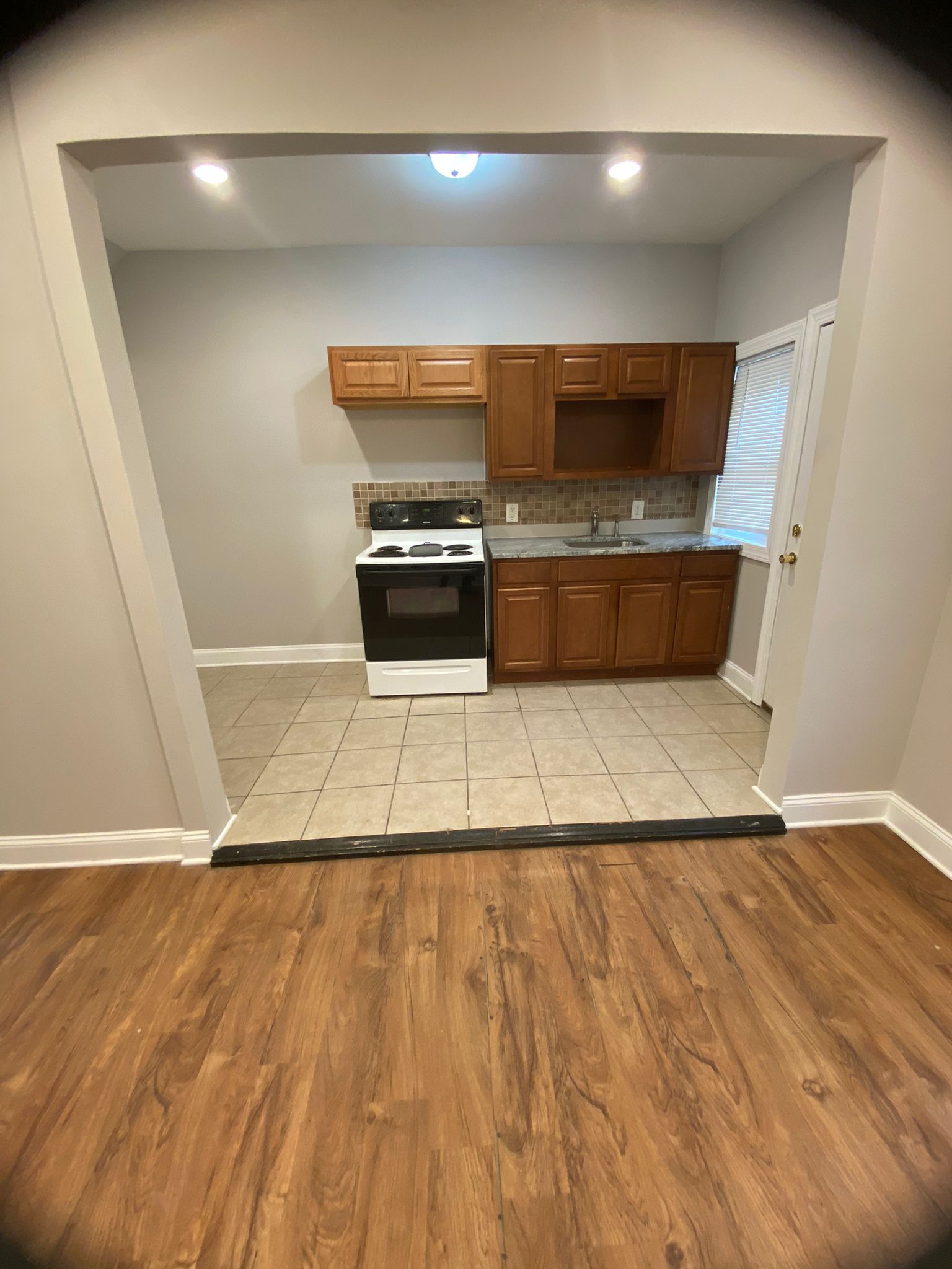 Philadelphia Townhome: 5917 Irving St