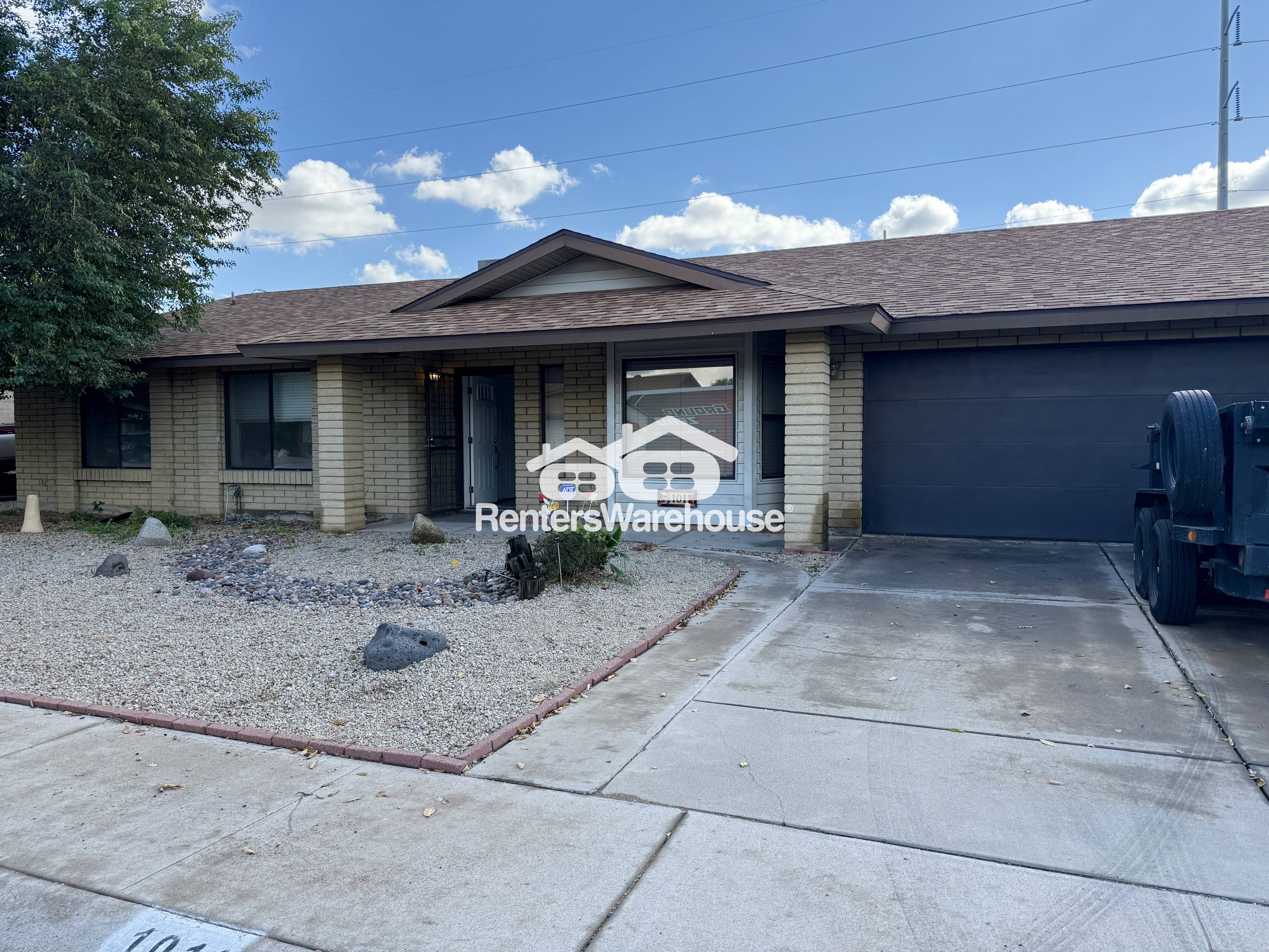 Phoenix House: 1011 E Renee Dr