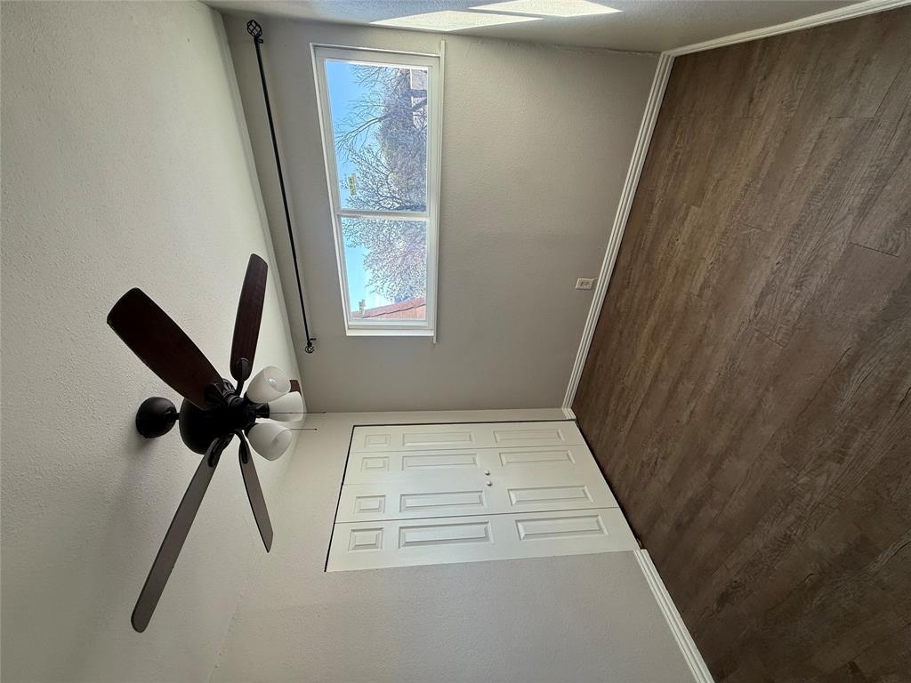 Irving Condo: 4401 Tophill Lane