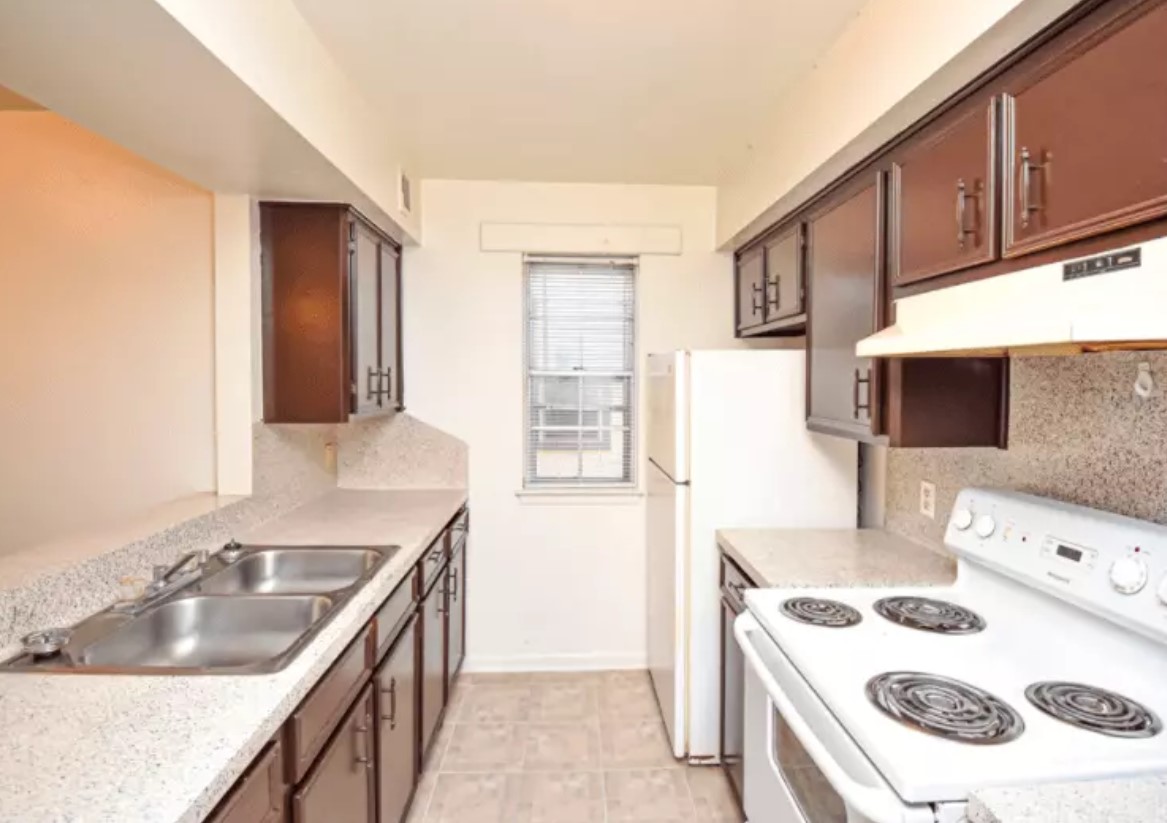 Waller Condo: 3025 Waller Street