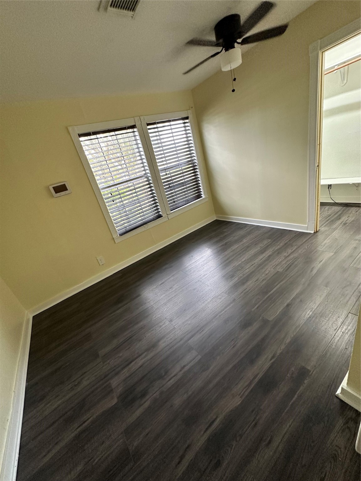 Houston Condo: 10110 Glenmawr Drive