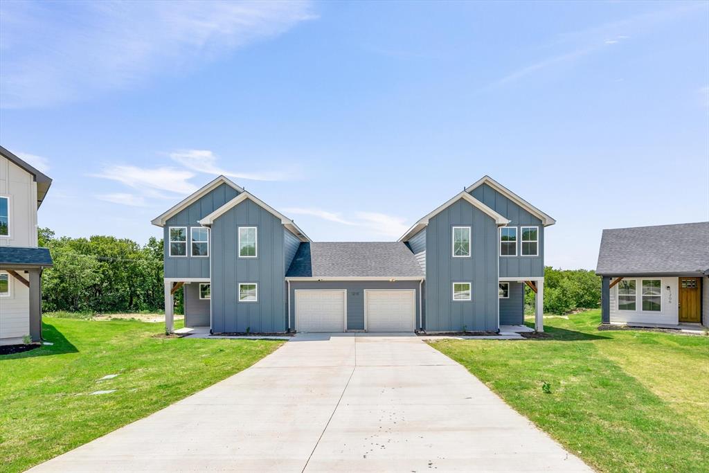 Runaway Bay Condo: 1210 Chestnut Court